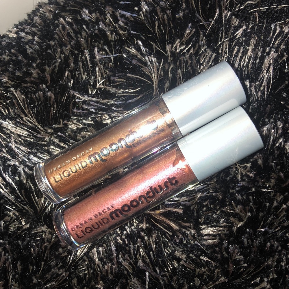 liquid Moondust urban decay eyeshadow